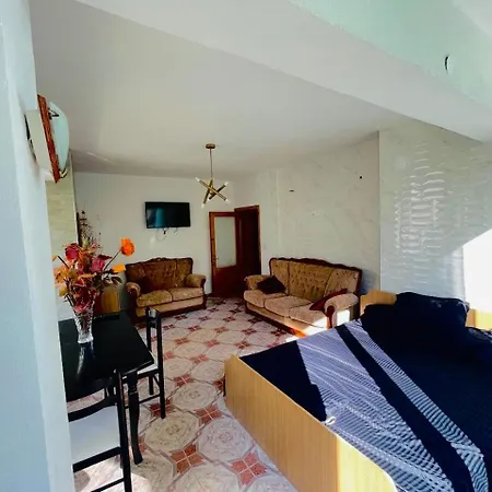 Guest * Pogradec